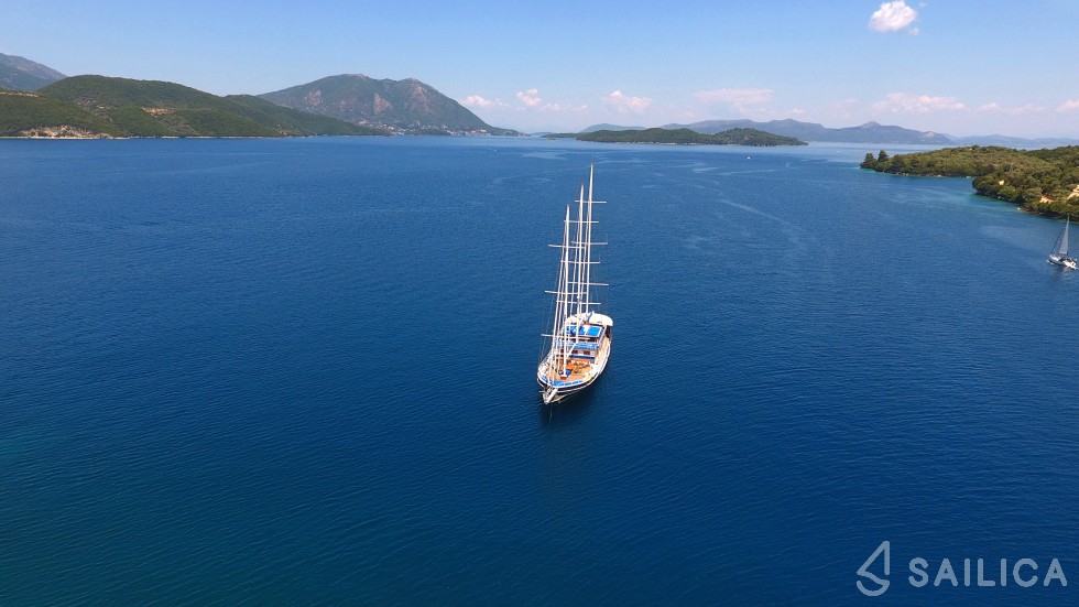 Gulet - Yacht Charter Sailica