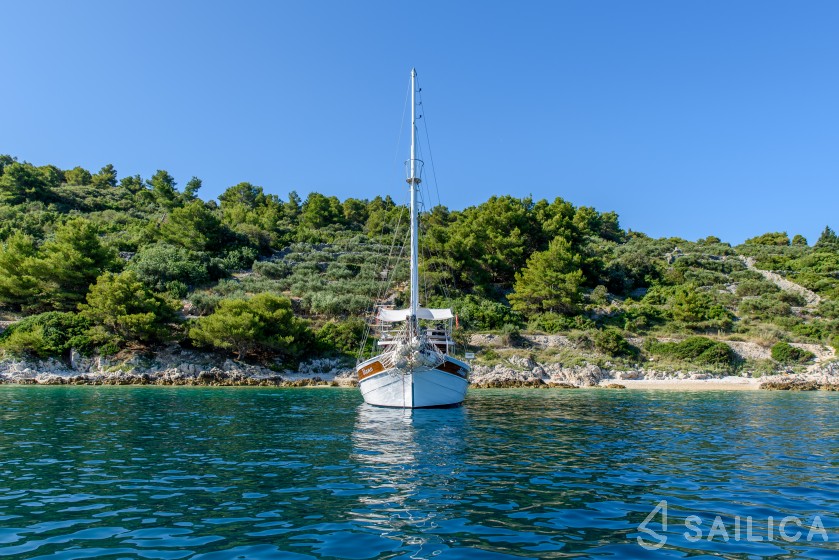 Gulet - Yacht Charter Sailica