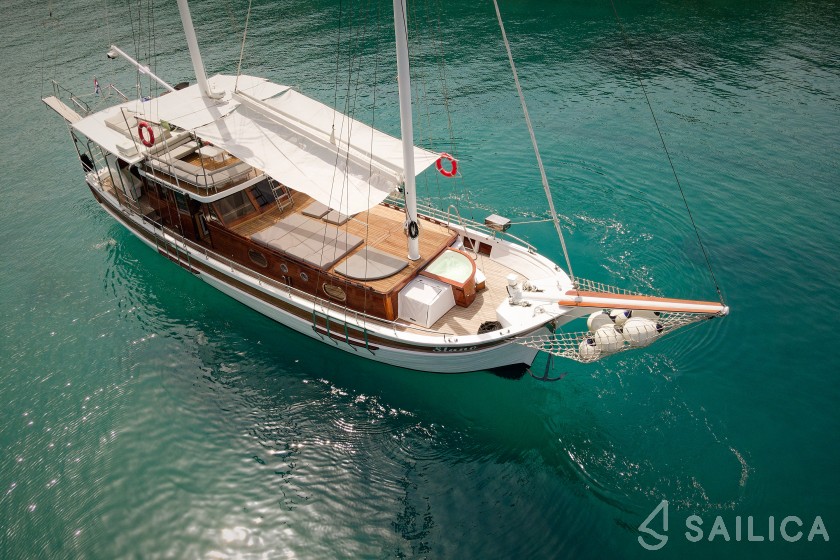Gulet - Yacht Charter Sailica