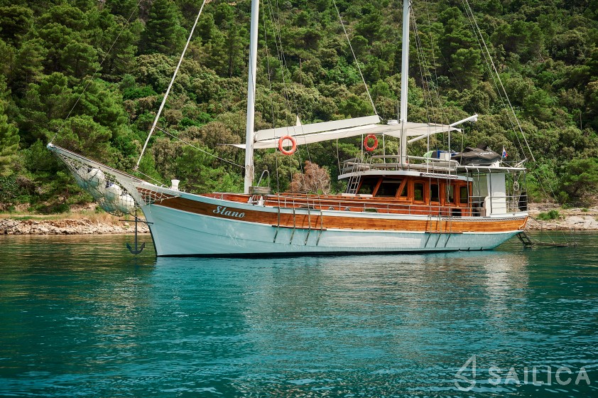 Gulet - Yacht Charter Sailica