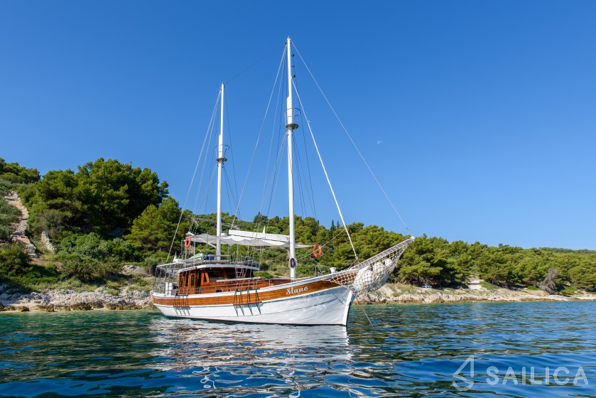 Gulet - Yacht Charter Sailica