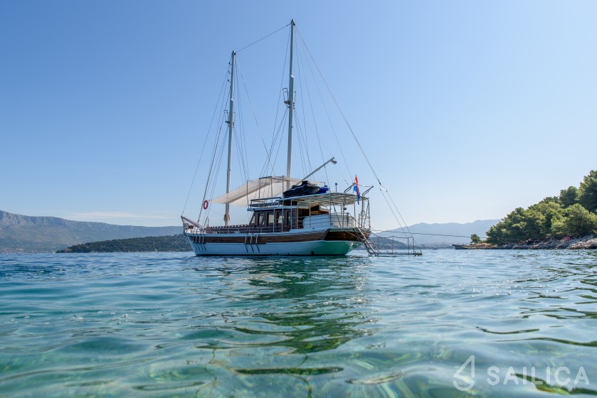 Gulet - Yacht Charter Sailica