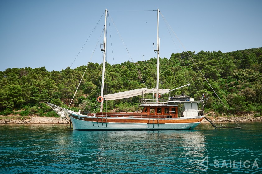 Gulet - Yacht Charter Sailica