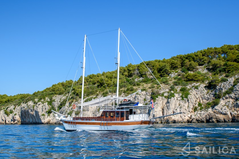 Gulet - Yacht Charter Sailica