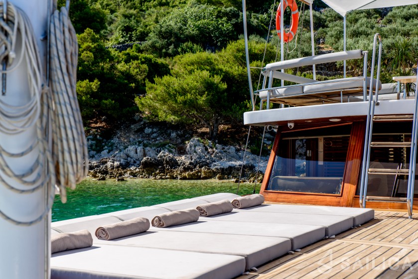 Gulet - Yacht Charter Sailica
