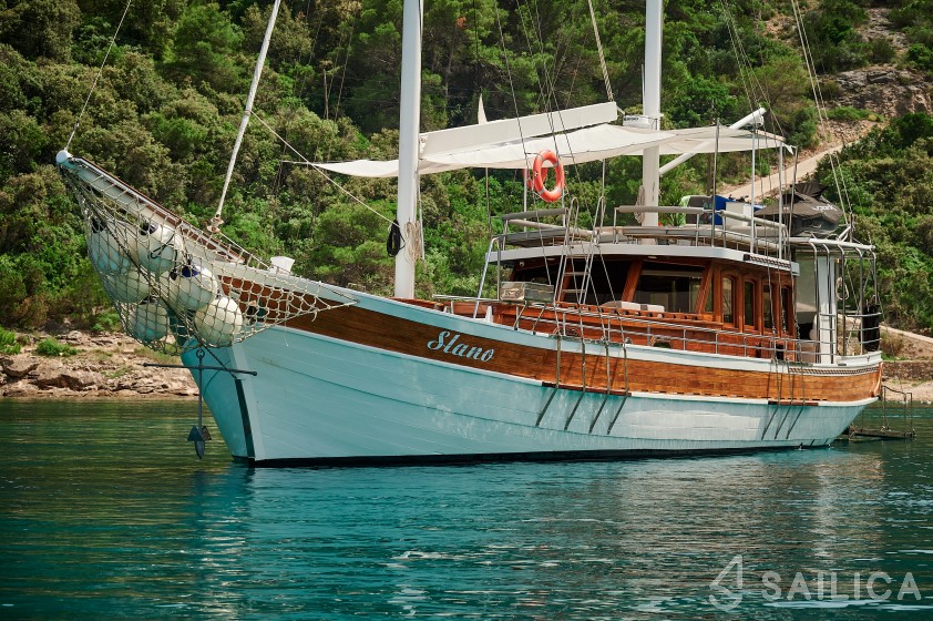 Gulet - Yacht Charter Sailica