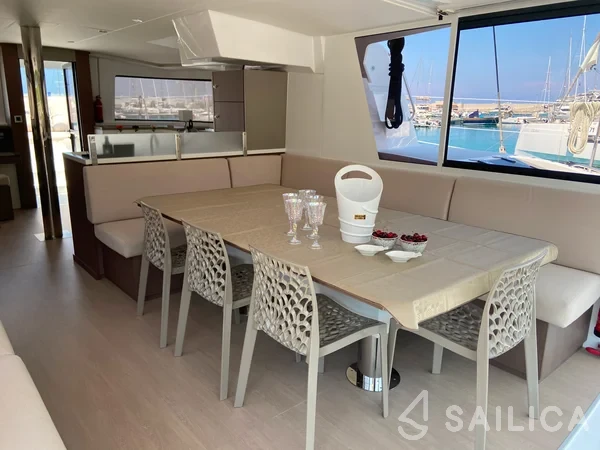 Bali 4.8  - Yacht Charter Sailica
