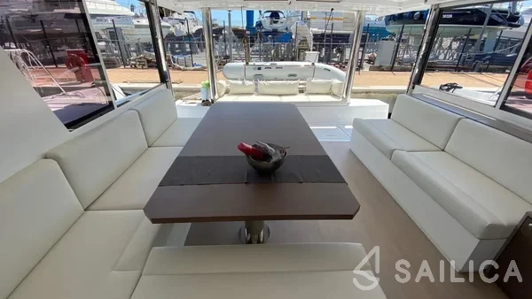 Bali 4.8  - Yacht Charter Sailica