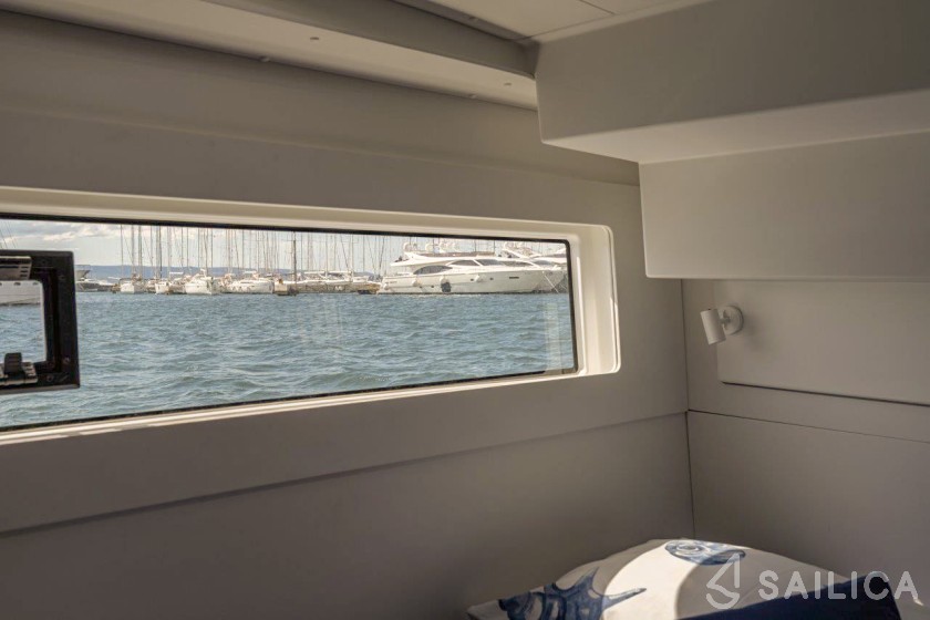 Lagoon 40 - Yacht Charter Sailica