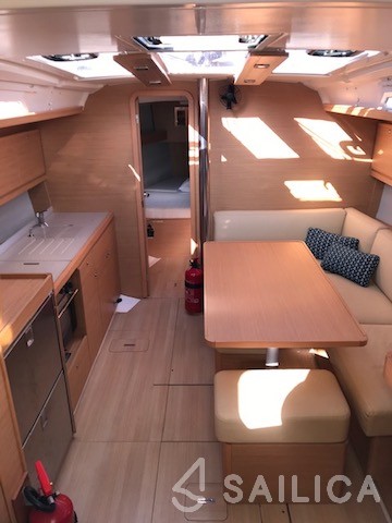 Dufour 390 Grand Large - Yacht Charter Sailica