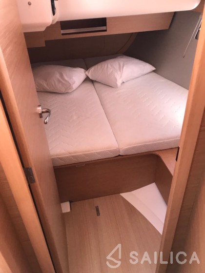 Dufour 390 Grand Large - Yacht Charter Sailica