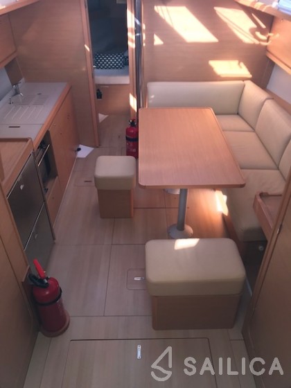 Dufour 390 Grand Large - Yacht Charter Sailica
