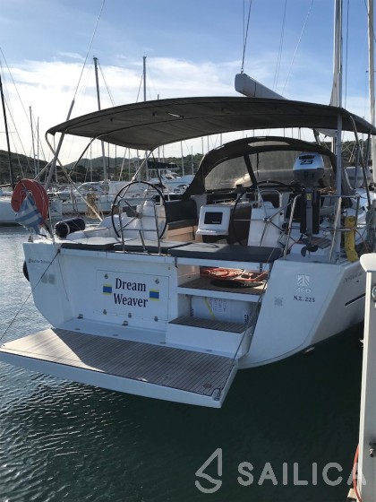 Dufour 460 GL - Yacht Charter Sailica