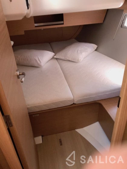Dufour 460 GL - Yacht Charter Sailica