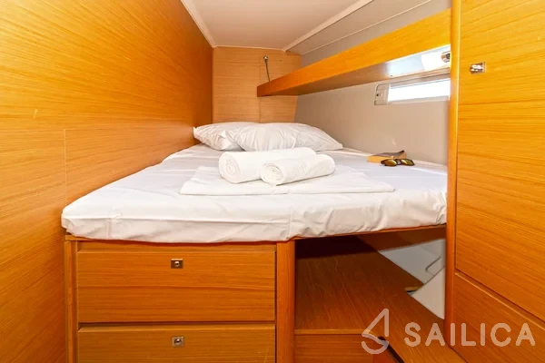 Dufour 460 GL - Yacht Charter Sailica