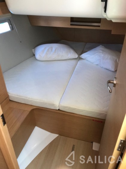 Dufour 460 GL - Yacht Charter Sailica