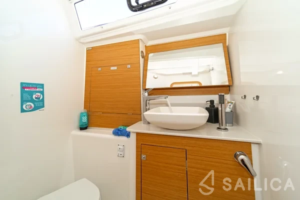 Dufour 460 GL - Yacht Charter Sailica