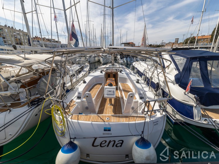 Bavaria Cruiser 34 Style - Yacht Charter Sailica