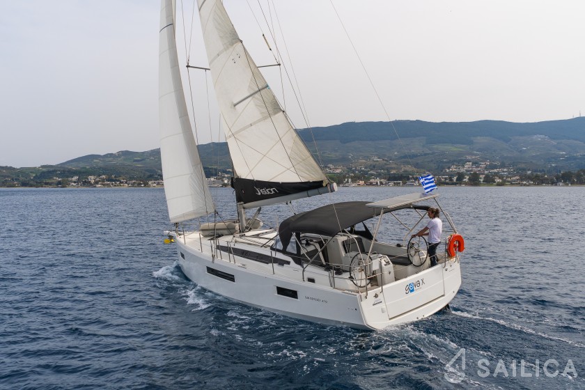 Sun Odyssey 410 - Yacht Charter Sailica