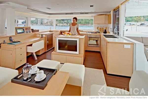 Lagoon 560 - Yacht Charter Sailica