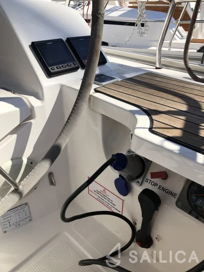 Bavaria 46 Cruiser - Yacht Charter Sailica