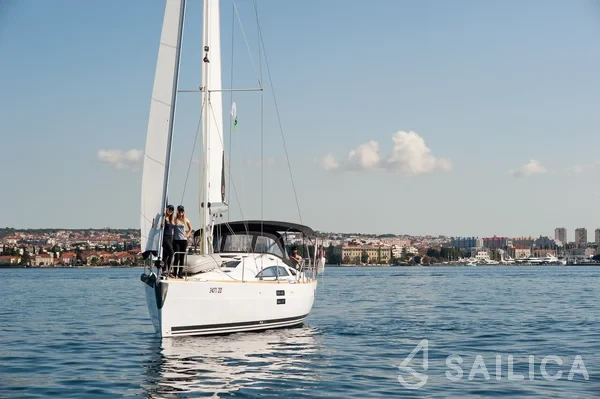 Elan Impression 40.1 - Yacht Charter Sailica