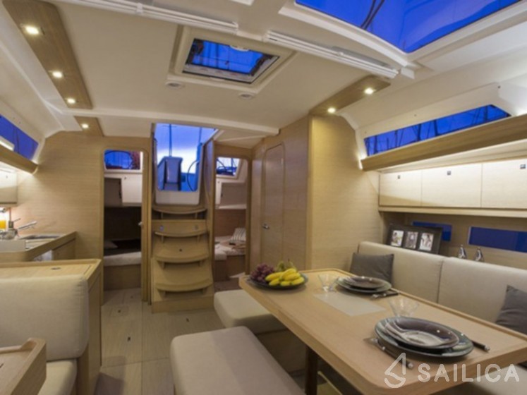 Dufour 412 Grand large - Yacht Charter Sailica