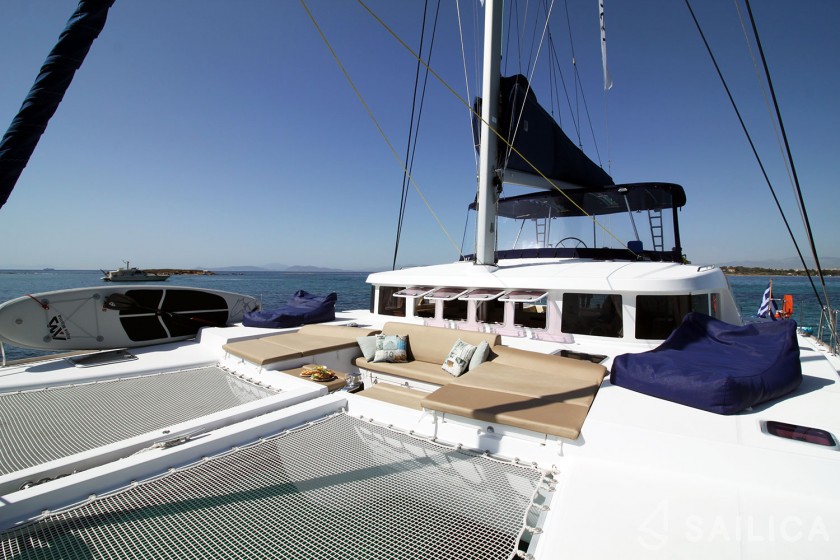 Lagoon 500 - Yacht Charter Sailica