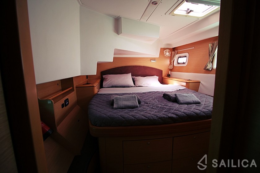 Lagoon 500 - Yacht Charter Sailica