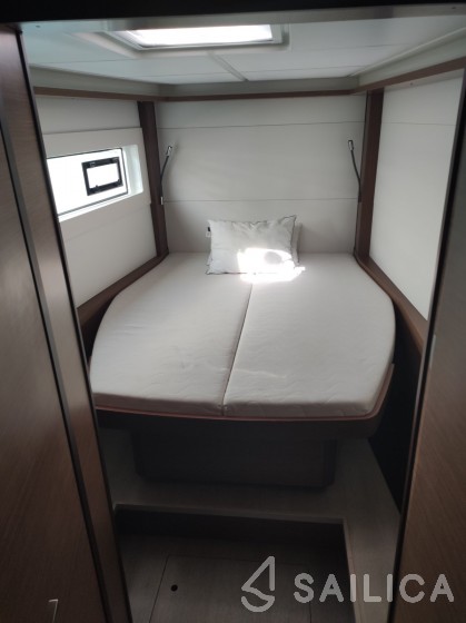 Lagoon 46  - Yacht Charter Sailica