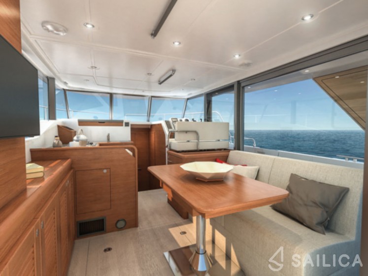 Swift Trawler 35 - Yacht Charter Sailica
