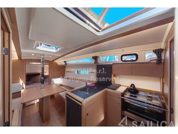 Sun Odyssey 349 - Yacht Charter Sailica