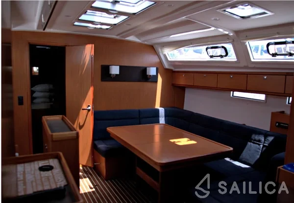 Bavaria 46 Cruiser - Yacht Charter Sailica