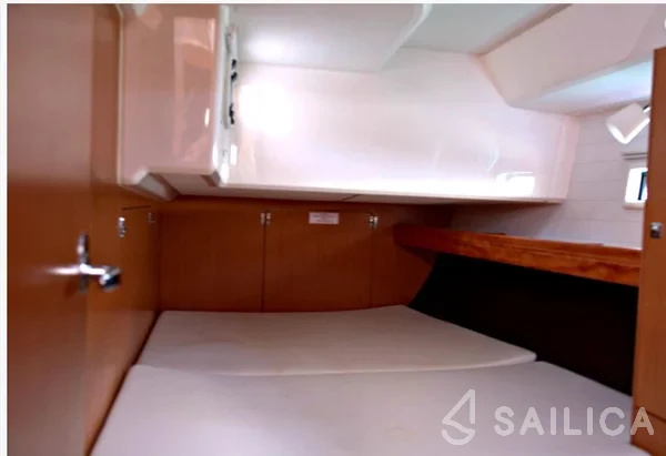 Bavaria 46 Cruiser - Yacht Charter Sailica