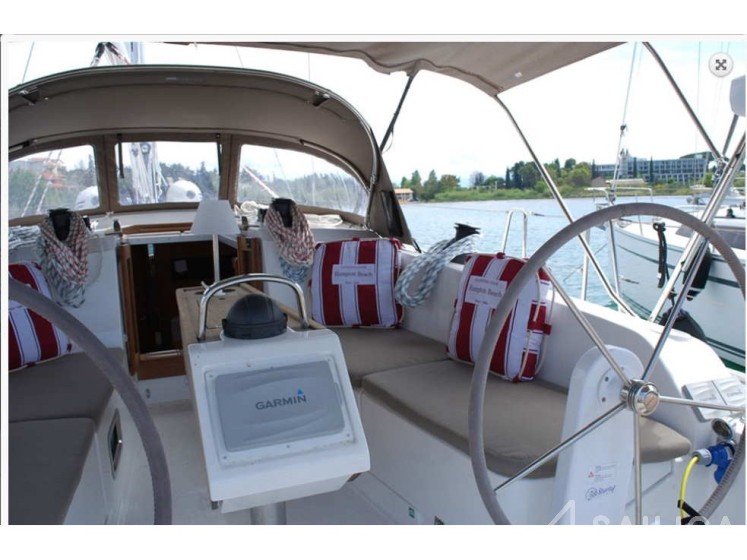 Bavaria 41 Cruiser - Yacht Charter Sailica