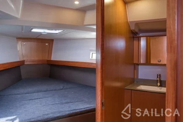 Bavaria 41 Cruiser - Yacht Charter Sailica