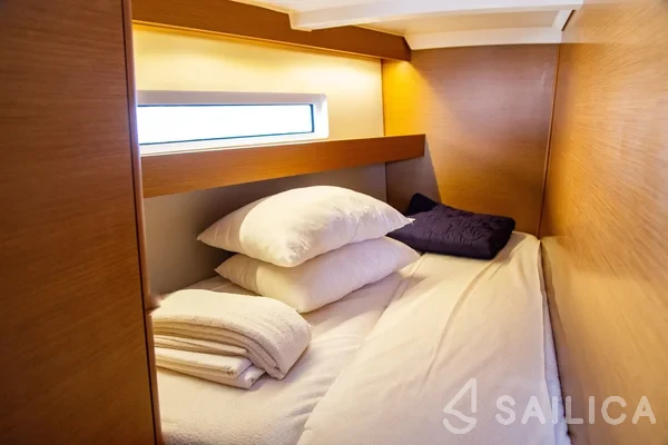 Sun Odyssey 440 - Yacht Charter Sailica