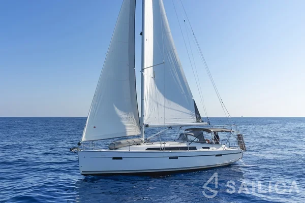 Bavaria 41 Cruiser - Yacht Charter Sailica