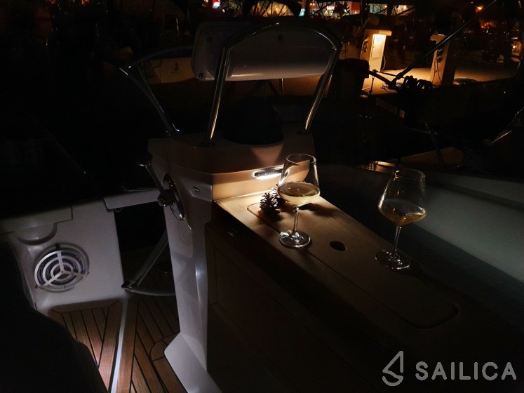 Elan 344 Impression - Yacht Charter Sailica