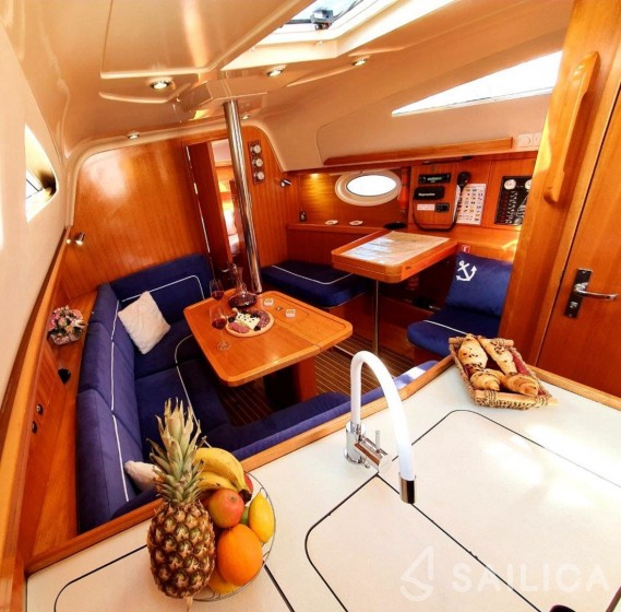 Elan 344 Impression - Yacht Charter Sailica