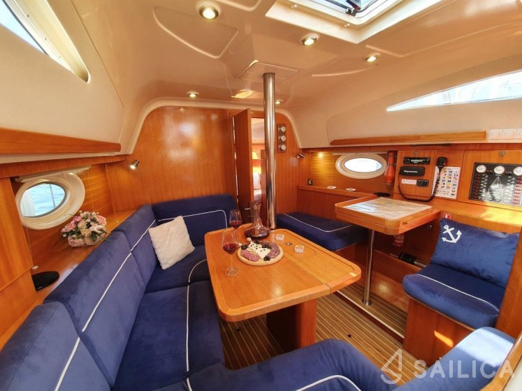 Elan 344 Impression - Yacht Charter Sailica