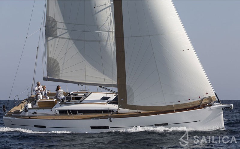 Dufour 460 GL - Yacht Charter Sailica