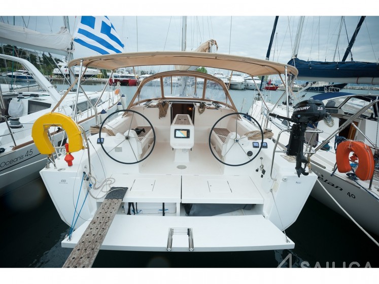 Dufour 410 GL - Yacht Charter Sailica