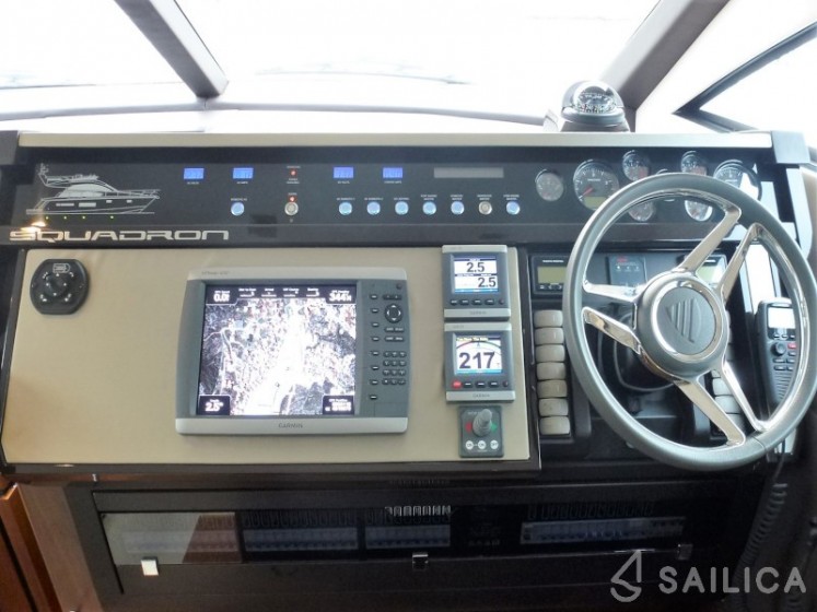 Fairline Squadron 42 - Yacht Charter Sailica