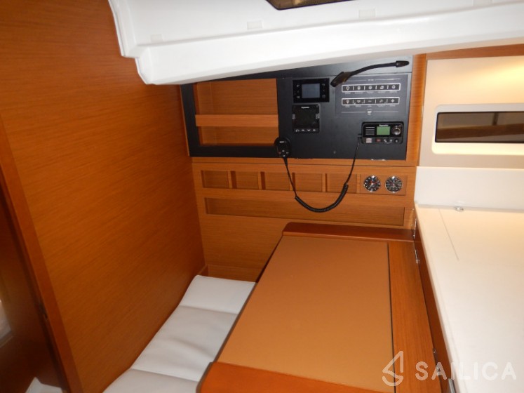 Sun Odyssey 440 - Yacht Charter Sailica