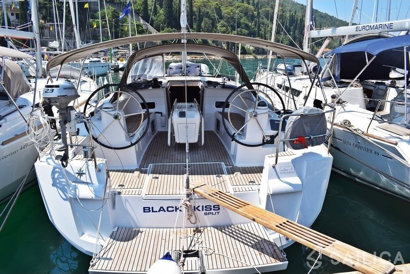 Sun Odyssey 479 - Yacht Charter Sailica