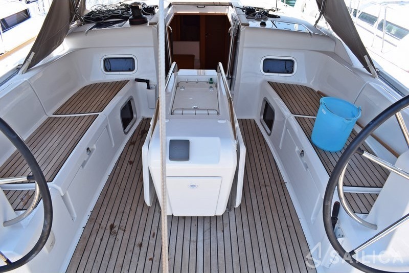 Sun Odyssey 479 - Yacht Charter Sailica