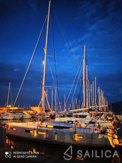 Sun Odyssey 490 - Yacht Charter Sailica
