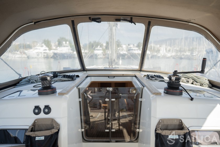 Sun Odyssey 519 - Yacht Charter Sailica
