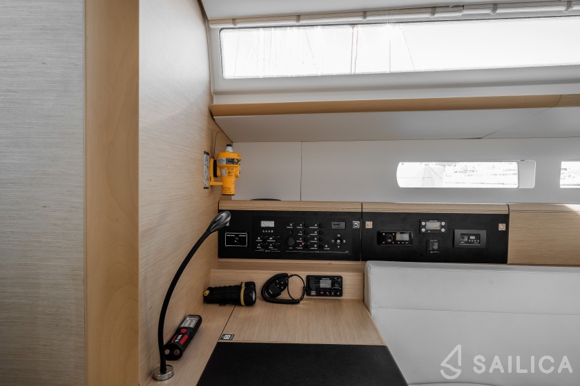 Sun Odyssey 519 - Yacht Charter Sailica